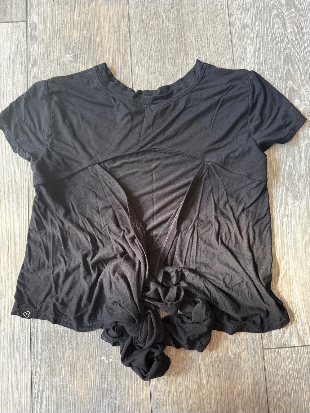 Blogilates Reversible Bow-Back Short Sleeve Top - Picture 7 of 10